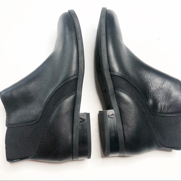 vionic thatcher ankle boot